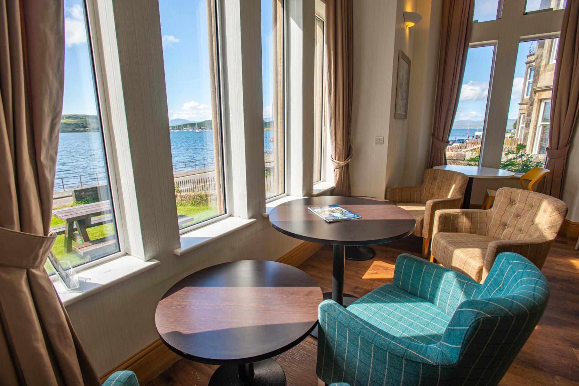 Oban Youth Hostel מראה חיצוני תמונה The interior of the hotel