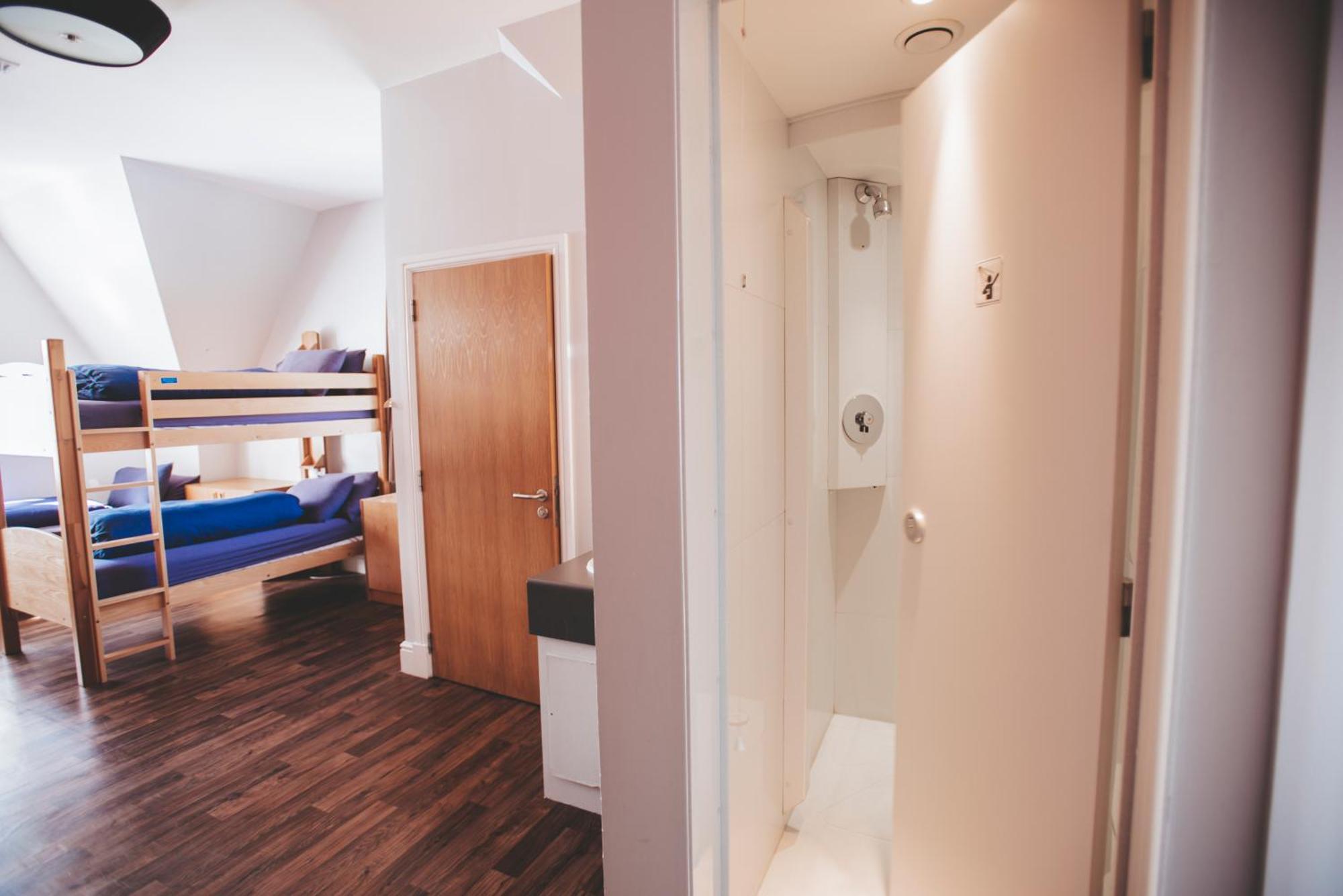 Oban Youth Hostel מראה חיצוני תמונה A typical bedroom in the halls of residence